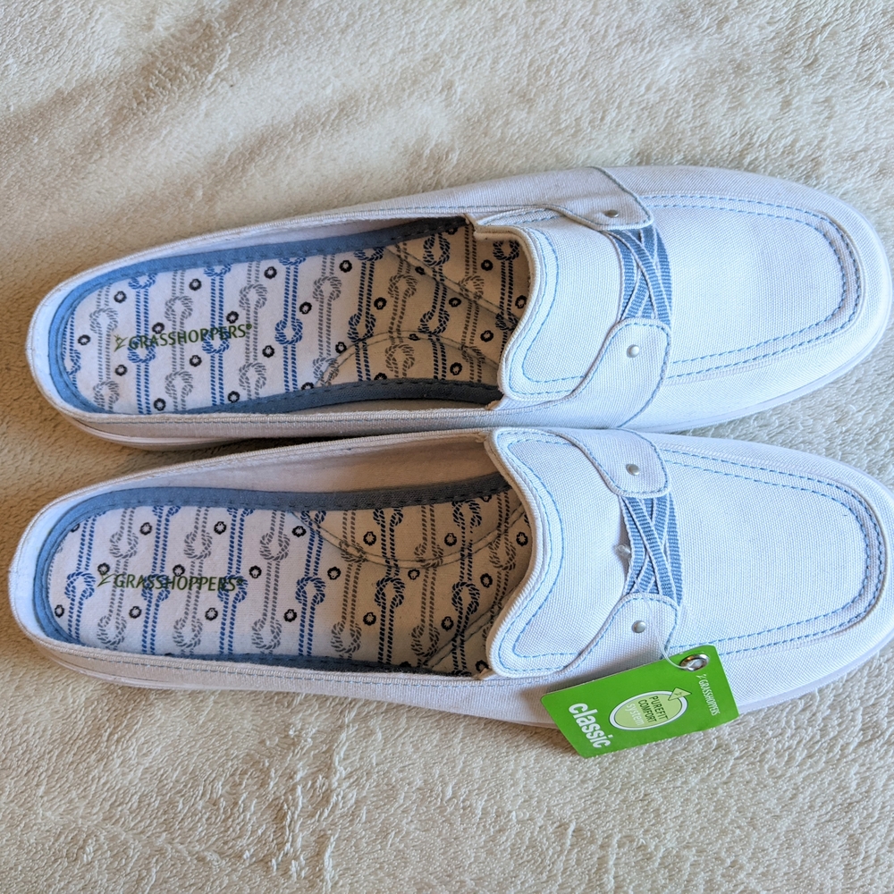 Grasshoppers White and Blue Slip-On Loafers